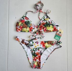 Emme Jordan Two-piece‎ Tropical/floral bikini